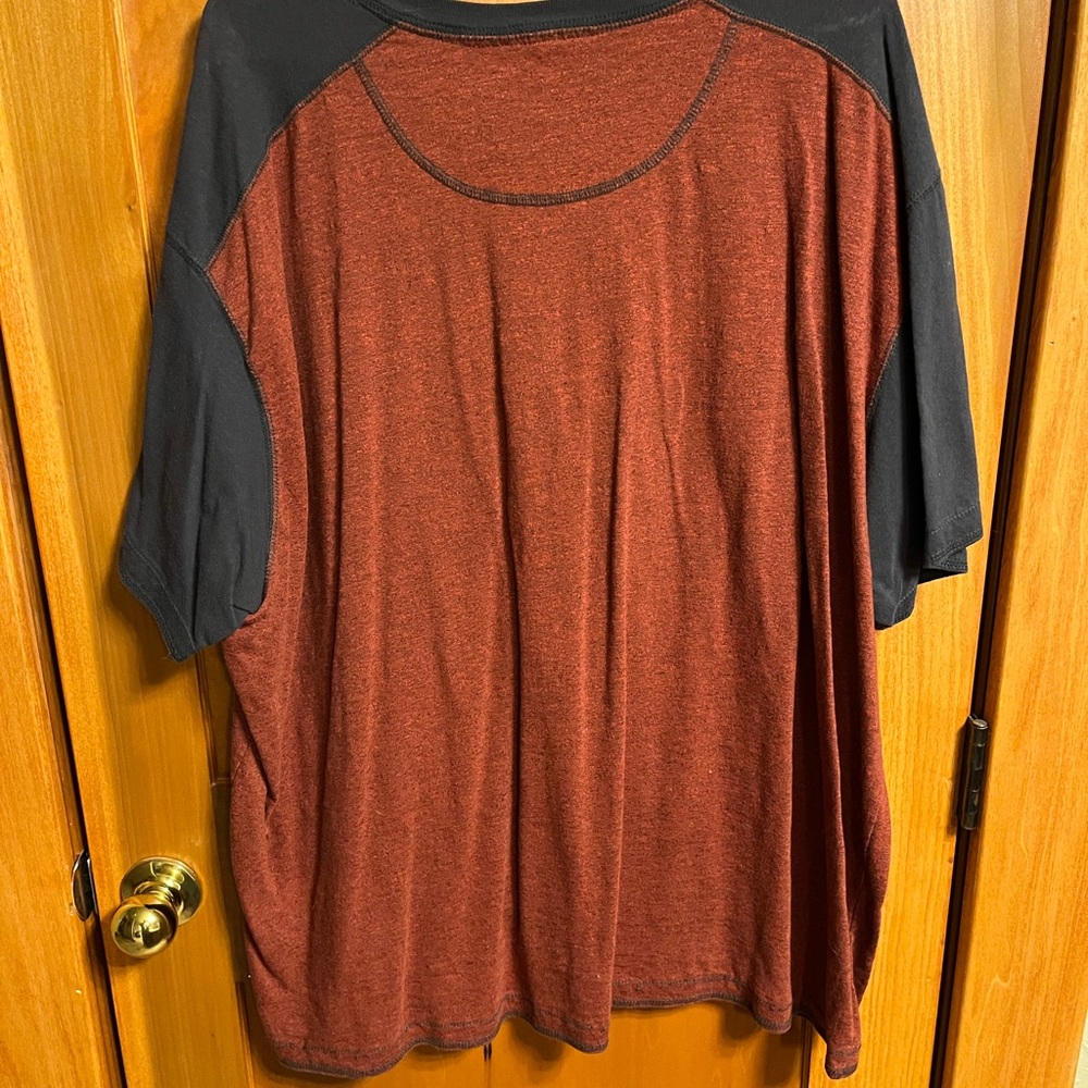 RedHead Men's Short Sleeve Henley in Burnt Orange and Black - Picture 2 of 3